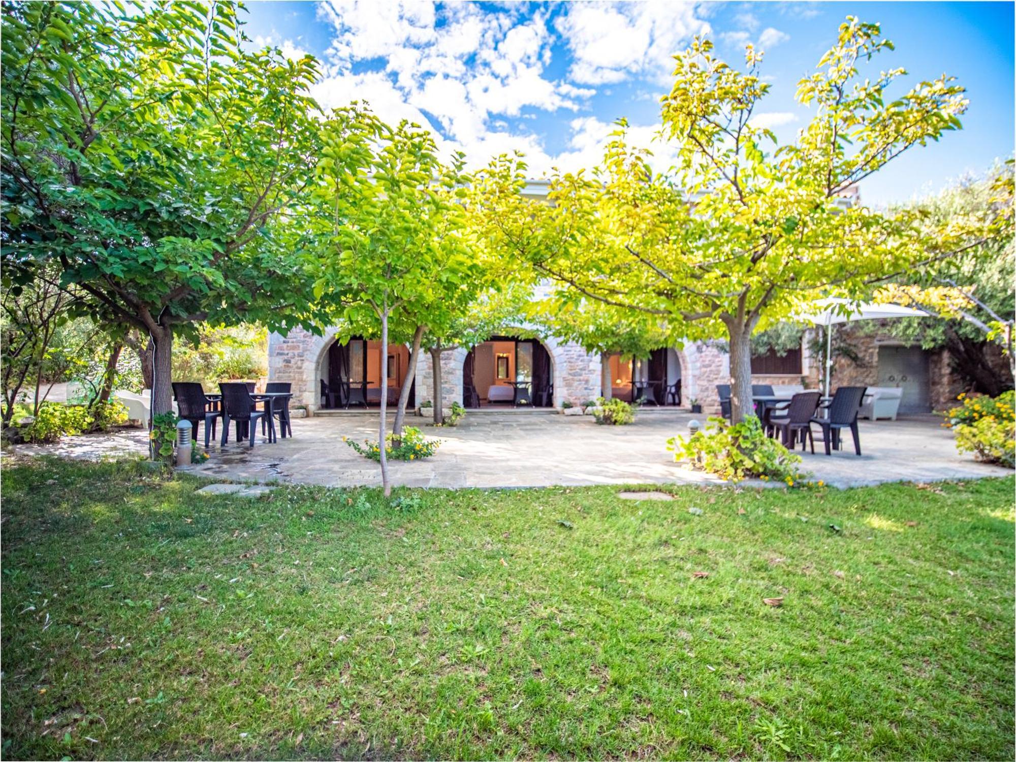 St George'S House Apartment Potistika Bagian luar foto