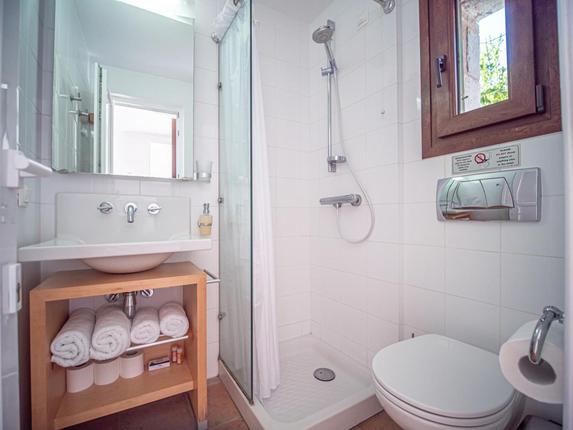 St George'S House Apartment Potistika Bagian luar foto