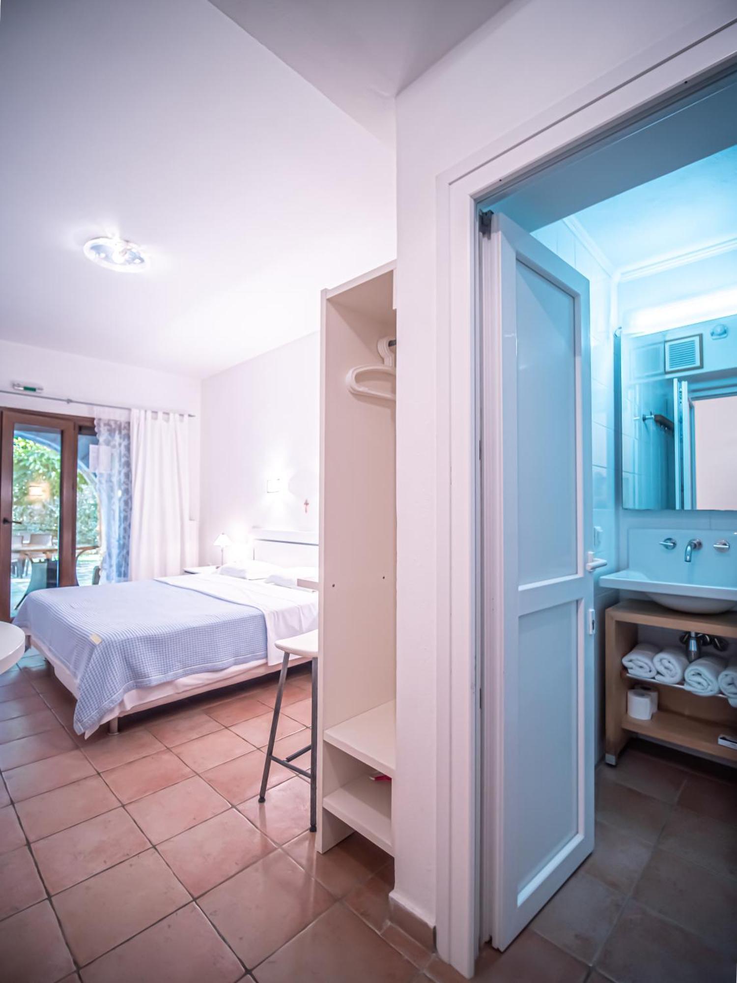 St George'S House Apartment Potistika Bagian luar foto