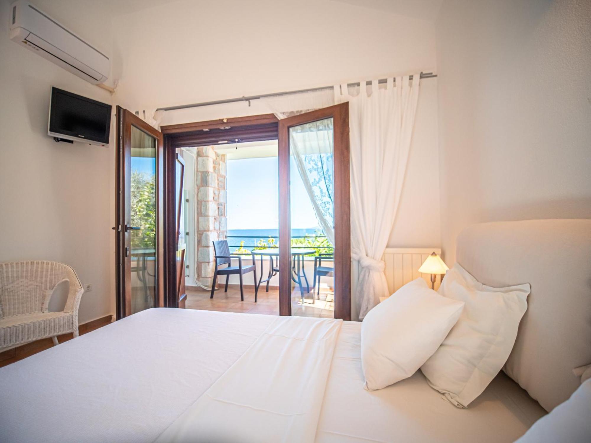 St George'S House Apartment Potistika Bagian luar foto